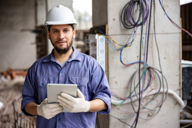 Best 24-Hour Electrician  in Green Bay, WI