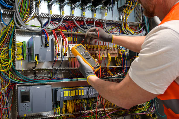 Best Electrical Outlet Repair  in Green Bay, WI